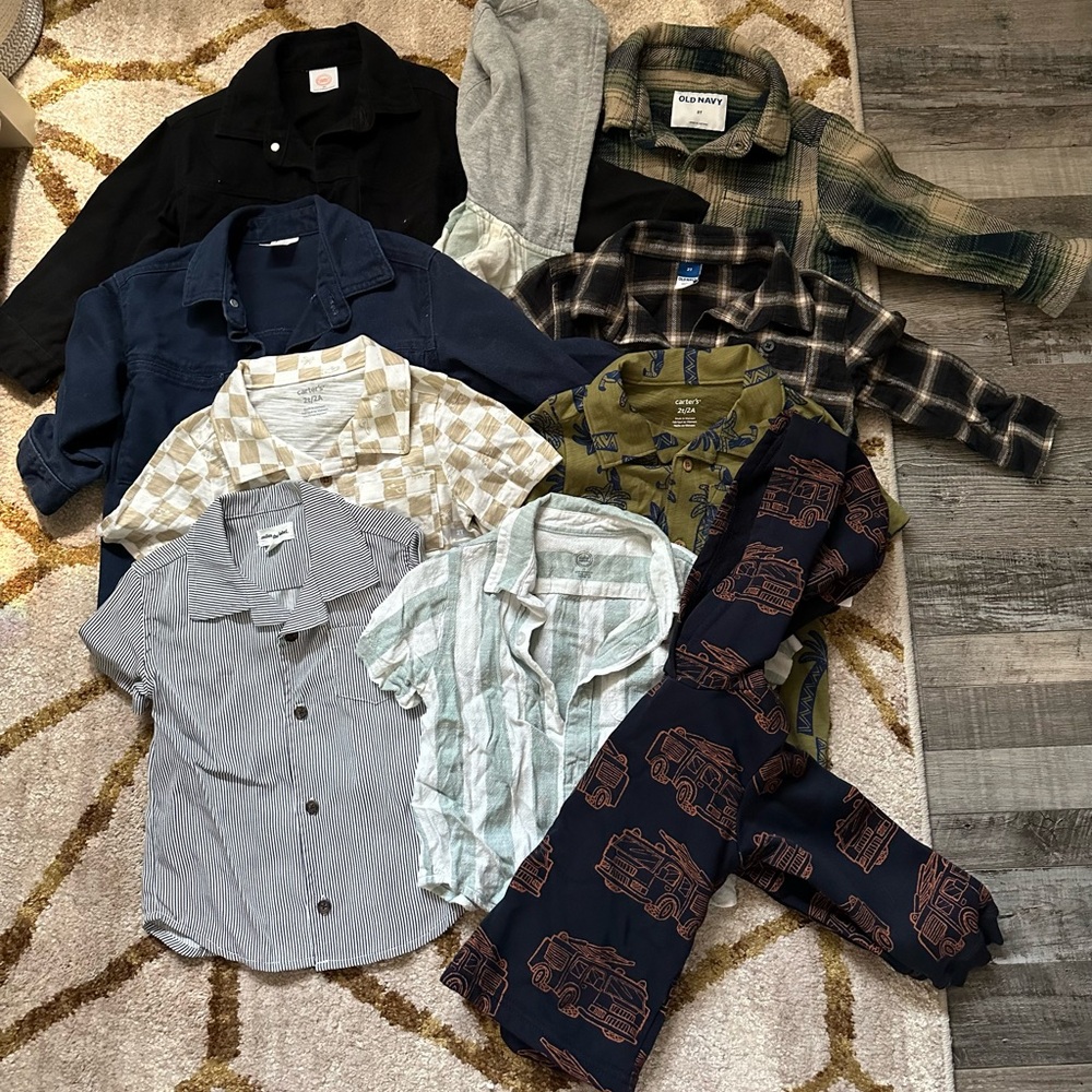 2T Bundle of Clothes